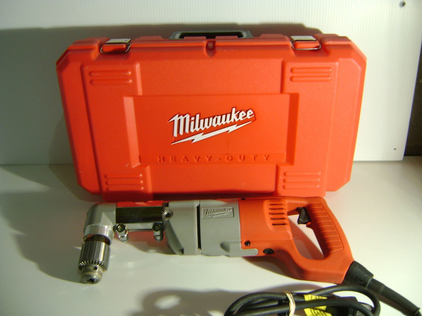 DRILL A ANGLE MILWAUKEE 3002-1 - Instant comptant