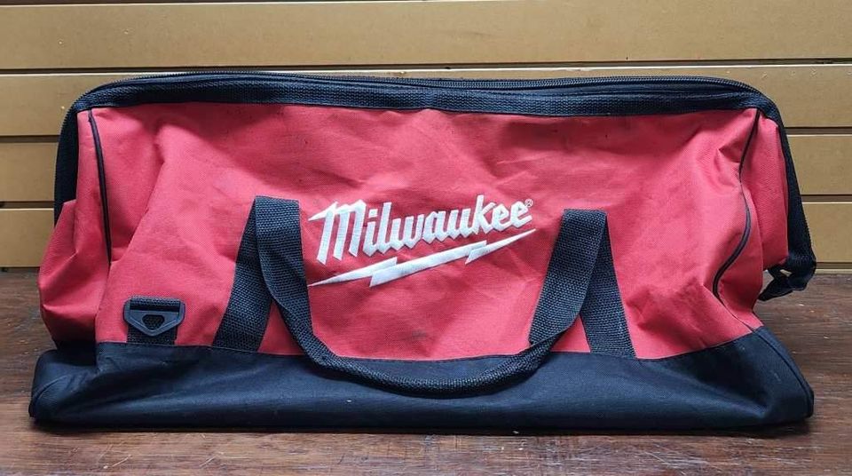 GRAND SAC A OUTIL MILWAUKEE GRAND - Instant comptant